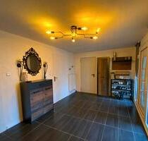 Haushälfte zu vermieten - 900,00 EUR Kaltmiete, in Erwitte (PLZ: 59597)