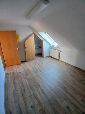 Foto - 2.5 Zimmer Dachgeschoßwohnung in Elchingen