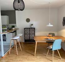 Möbliertes 2-Zimmer Appartement mit Balkon und schönem Ausblick - Erlangen Bruck