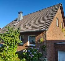 Freistehendes Einfamilienhaus mit Garage zum Verkauf - Wiehl Freistehendes Einfamilienhaus mit Garage zum Verkauf - Wiehl