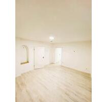 Großzügige 4,5-Zimmer-EG-Wohnung mit Terrasse, Garten & Garage - Eberbach