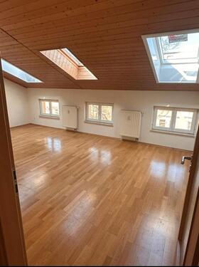 Foto - 1.5 Zimmer Dachgeschoßwohnung zur Miete in Halle (Saale)