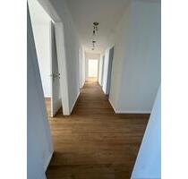 Schöne, helle 5 Zimmer Wohnung, KDB, Gäste WC, Balkon, 101 qm, Wesendonkstr - Wuppertal Elberfeld