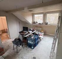 43 m² DG-Wohnung – teilsaniert, Renditeobjekt oder Eigennutzung - Dortmund Brackel