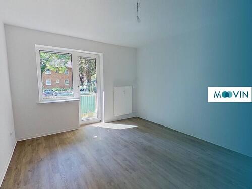 Foto - ** Renovierte 3-Zimmer-Erdgeschosswohnung mit BALKON **