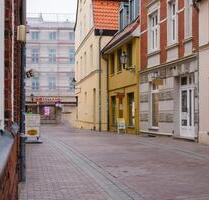 Top-Lage in der Altstadt: Moderne Ladenfläche zwischen zwei Welterbe-Hotspots - Wismar