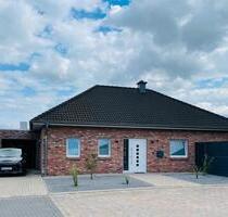 Bungalow, Einfamilienhaus, Garage, Carport, Garten, modern, Selm