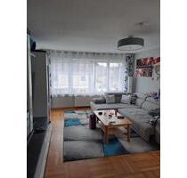 Große, helle, 90 qm Wohnung in Aspach TO
