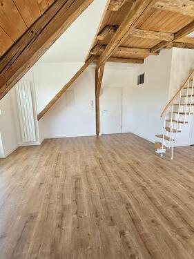 Foto - 3 Zimmer Dachgeschoßwohnung in Deisenhausen