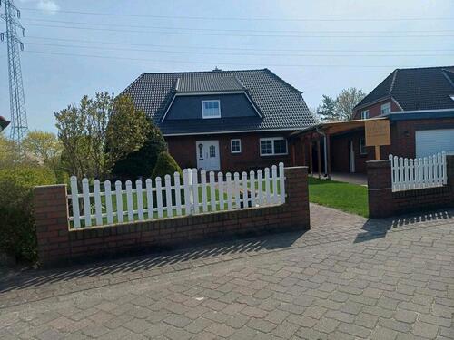 Foto - Zweifamilienhaus mit großem Grundstück in Oerzen