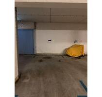 Tiefgaragenplatz zu vermieten in Ostbahnhof - Germering