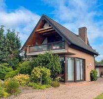 Helle Doppelhaushälfte im Herzen von Kirchweyhe