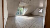 Foto - 3-ZKB Dachgeschosswohnung (84 m²) mit EBK, Stellplatz, Keller