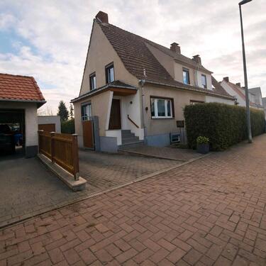 Foto - Kaufen, einziehen, wohlfühlen! - 249.000,00&nbsp;EUR Kaufpreis, ca.&nbsp; 180,00&nbsp;m&sup2;