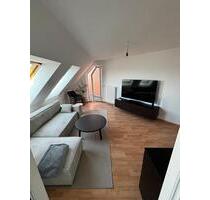 1-Zimmer-Dachgeschosswohnung mit Balkon und Aufzug - Halle (Saale) Büschdorf