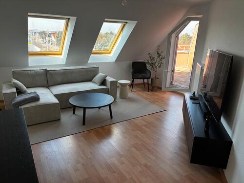 Foto - 1 Zimmer Dachgeschoßwohnung zur Miete in Halle (Saale)