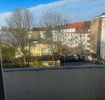 #Helle 2-Zimmer-Wohnung mit 2 Balkonen in St. Johann zu vermieten - Saarbrücken