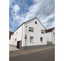 Zweifamilienhaus in St. Leon-Rot voll vermietet - Sankt Leon-Rot