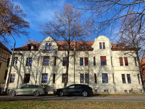 Foto - Schöne 120qm Wohnung, 4 Zimmer, Küche, Bad, Gäste WC