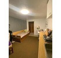 1 ZKB Appartement 24 qm - 300,00 EUR Kaltmiete, ca.  24,00 m² in Kaiserslautern (PLZ: 67659) Engelshof