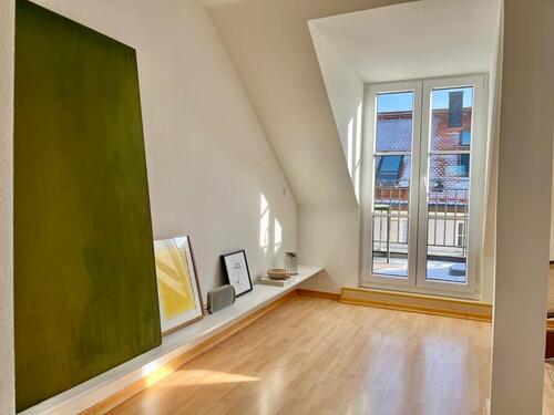 Foto - 3 Zimmer Dachgeschoßwohnung zur Miete in München