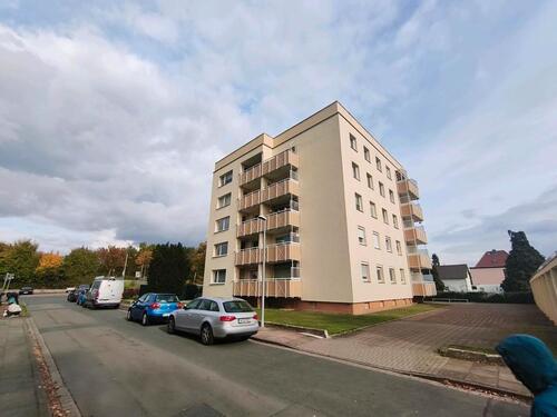 Foto - 3 Zimmerwohnung mit Balkon, neue EBK, Garage