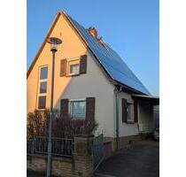 Provisionsfrei: Plus-Energie-Haus mit Pool & großem Garten Alzey