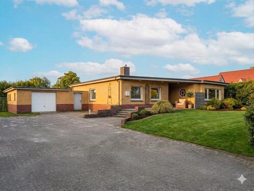 Foto - Großzügiger Bungalow mit großem Grundstück in ruhiger Lage