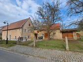 Foto - Haus mit Nebengelass - 40.000,00&nbsp;EUR Kaufpreis, ca.&nbsp; 90,00&nbsp;m&sup2;