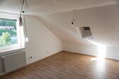 Foto - Energetisch sanierte DG Wohnung zur Miete