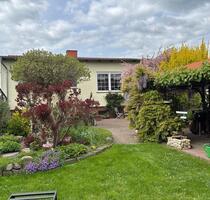Gepflegte Doppelhaushälfe mit Gartenidylle - Kemberg