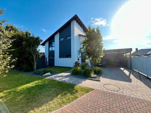 Foto - Modernes Einfamilienhaus in Langen (Geestland)