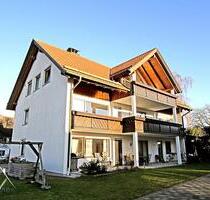 Großzügige 4 Zi. Dachgeschosswohnung mit großem Balkon in kleiner Wohnanlage zur Miete - Alling