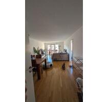 2 Zimmerwohnung Schleussig Plagwitz Zwischenmiete ev. Übernahme - Leipzig Altwest