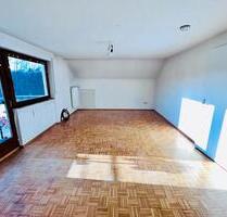 Schöne 2-Zimmer-Wohnung mit EBK und Balkon in Meßstetten