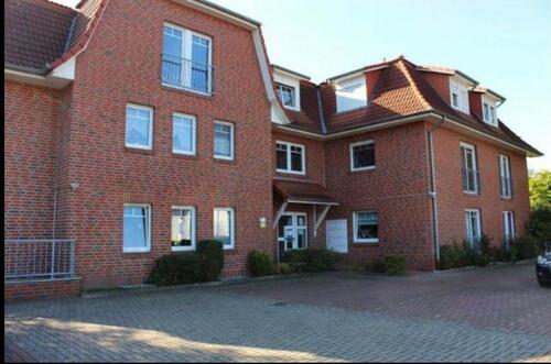 Foto - Modernisierte 2-Zimmer-DG-Wohnung mit Balkon & Stellplatz in zentraler Lage von Weyhe