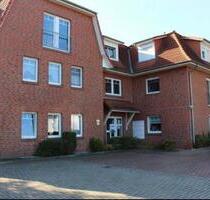 Modernisierte 2-Zimmer-DG-Wohnung mit Balkon & Stellplatz in zentraler Lage von Weyhe