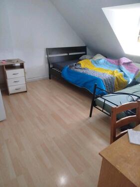 Foto - Ein Zimmer im Duisburg 09.25 - 10.10.25