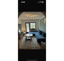 Helle 2 Zimmer- Wohnung mit Balkon & Kellerraum zu vermieten - Bergheim Ahe