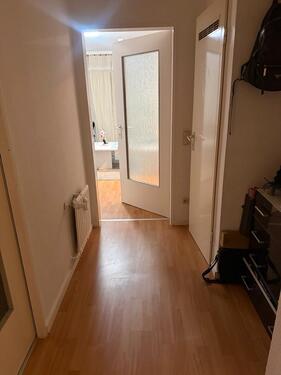 Foto - 1 Zimmer Wohnung für 4 monate zur vermiete