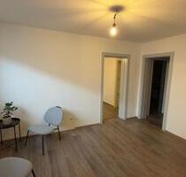80 qm BüroPraxis zu vermieten - 950,00 EUR Kaltmiete, in Stockelsdorf (PLZ: 23617)