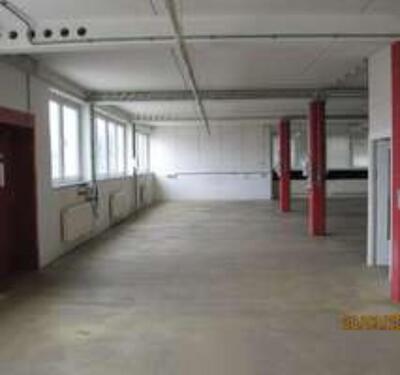 Foto - Firmenkosten senken! 500 m² Gewerbeetage nur 5 Euro m² an S-Bahn