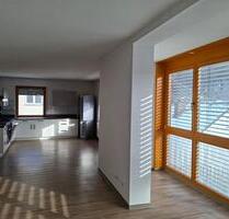 Freistehendes EFH mit Garten, Garage und Einliegerpotenzial - Schonungen Forst