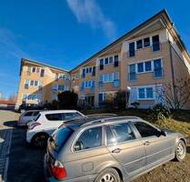 Tolle 2 Zimmer Wohnung mit Einbauküche wartet auf neuen Mieter - Berga/Elster