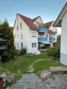 Foto - 2 Zimmer Wohnung teilmöbliert mit EBK und Balkon in Auenwald