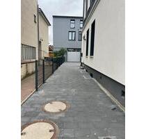 Halle zu vermieten in Elmshorn - 1.360,00 EUR Kaltmiete, in Elmshorn (PLZ: 25335)