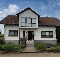 Geräumiges Wohnhaus in guter Lage - Losheim am See