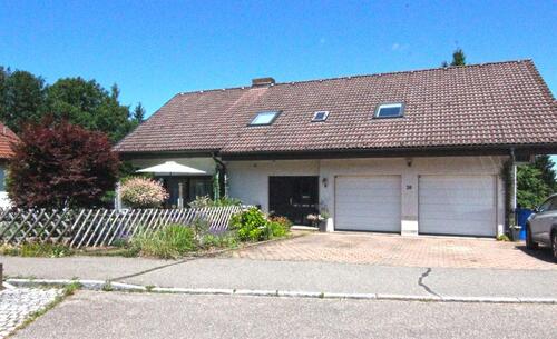 Foto - Praktische 1-Zimmer-Dachgeschosswohnung mit Balkon – funktional und ruhig gelegen