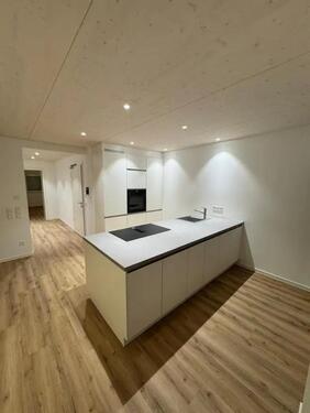 Foto - Stilvolle, neue 3-Zimmer-Wohnung mit Balkon und EBK in Östringen,