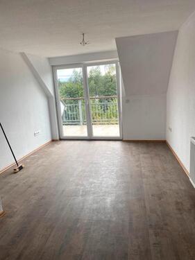 Foto - 3 Zimmer Dachgeschoßwohnung zur Miete in Staufenberg